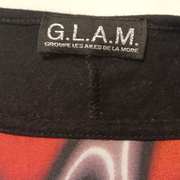 $4 Add-on Colourful Batwing Top - Size Medium - Picture 6 of 6